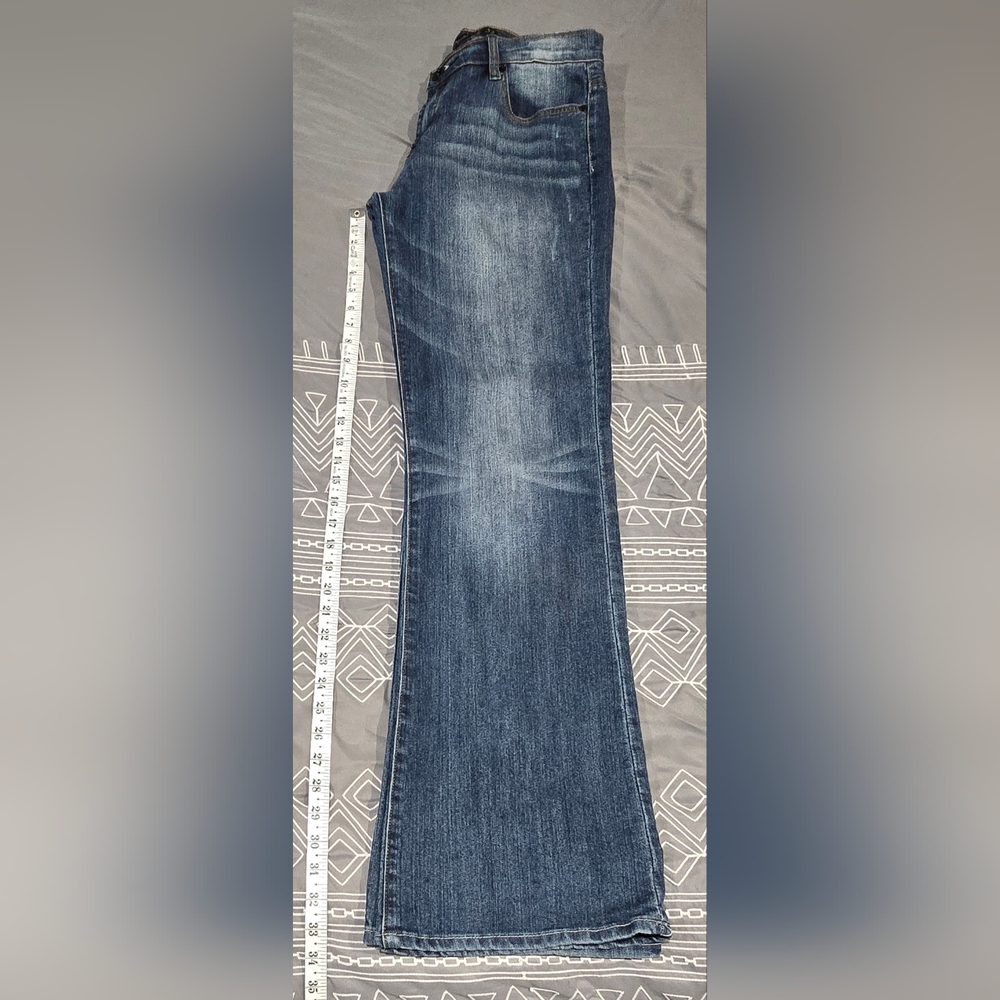 Vintage Ed Hardy Christian Audigier Flare Bedazzled Pocket Jeans Size 32 - Picture 3 of 9
